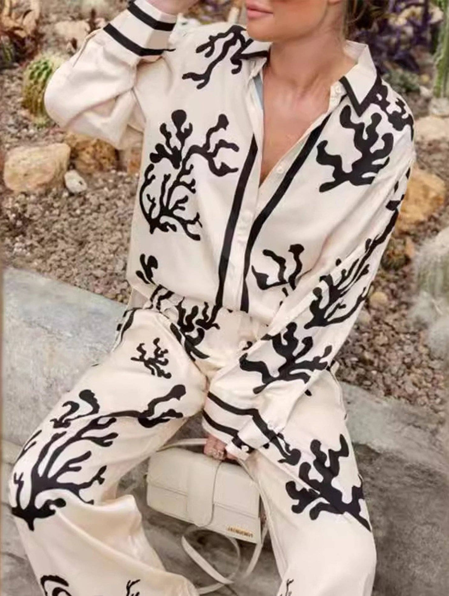 Long-sleeved color-block loose suit