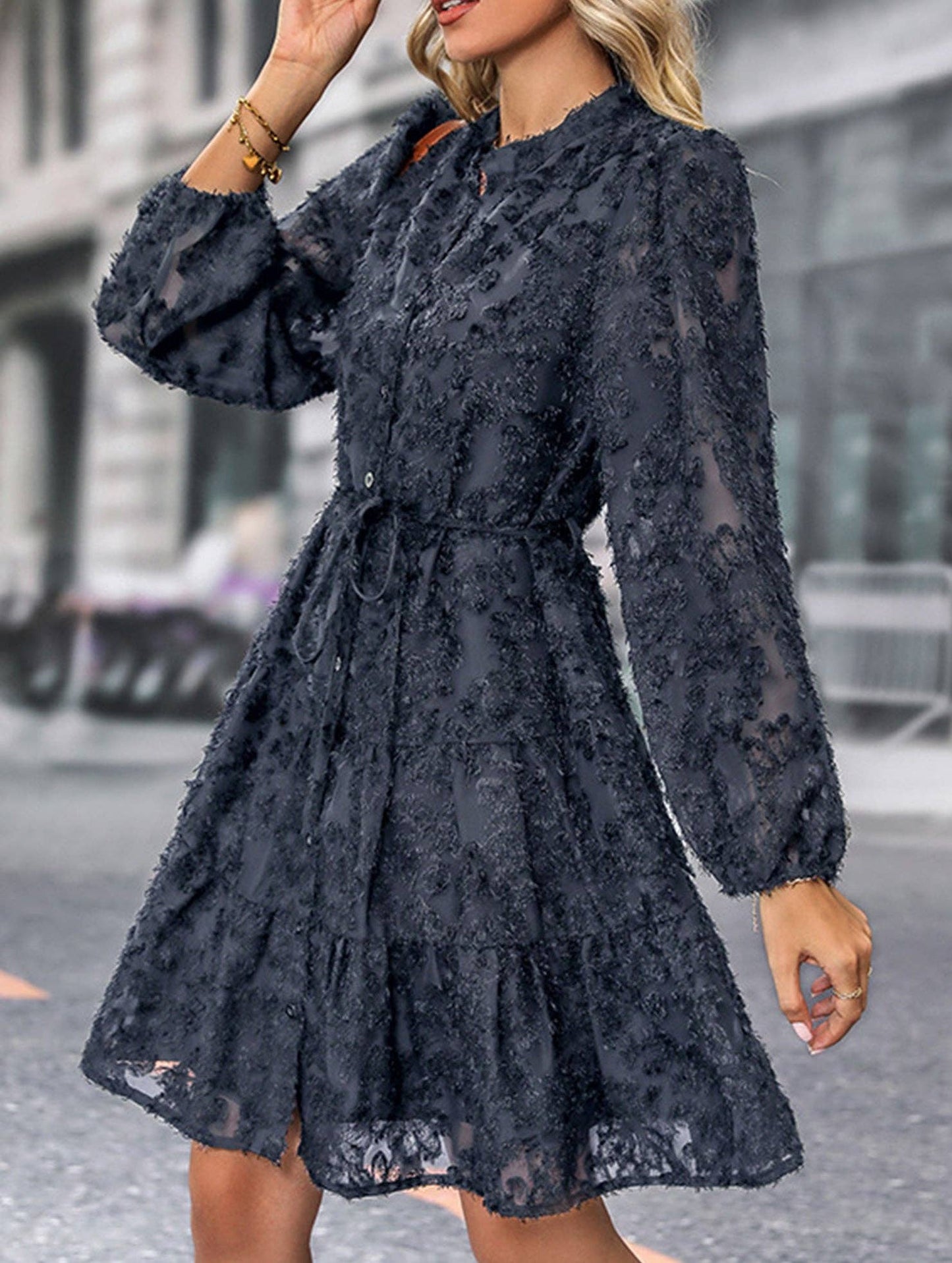 Retro style lace long sleeve puff sleeve dress